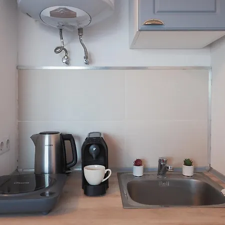 - Central, Cozy & Self Check-in Apartment *